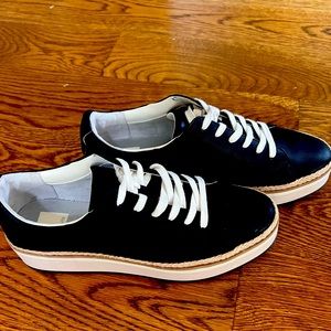 Dolce Vita Toyah Sneaker